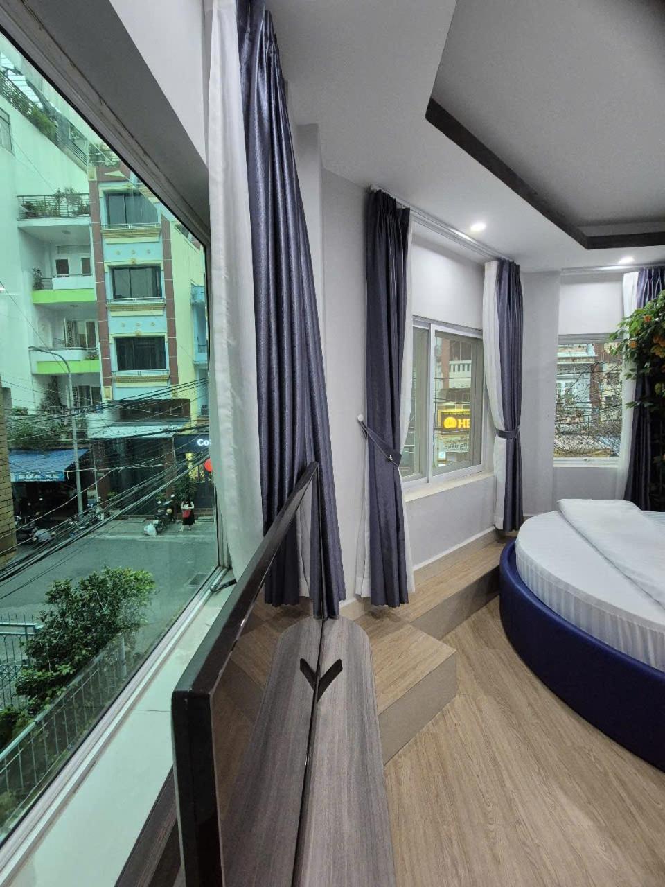 Apec Bnb Hotel 胡志明市 外观 照片