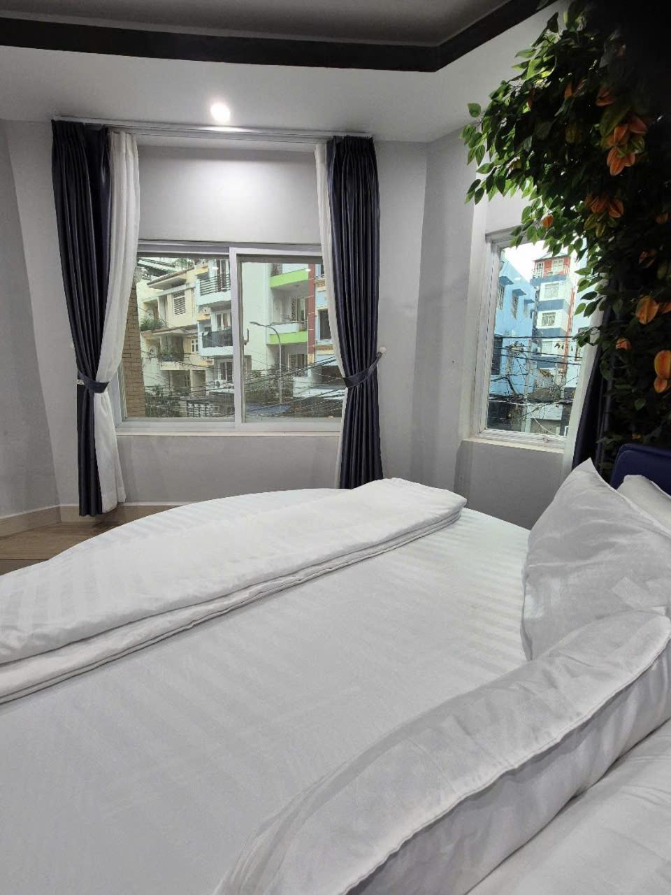 Apec Bnb Hotel 胡志明市 外观 照片
