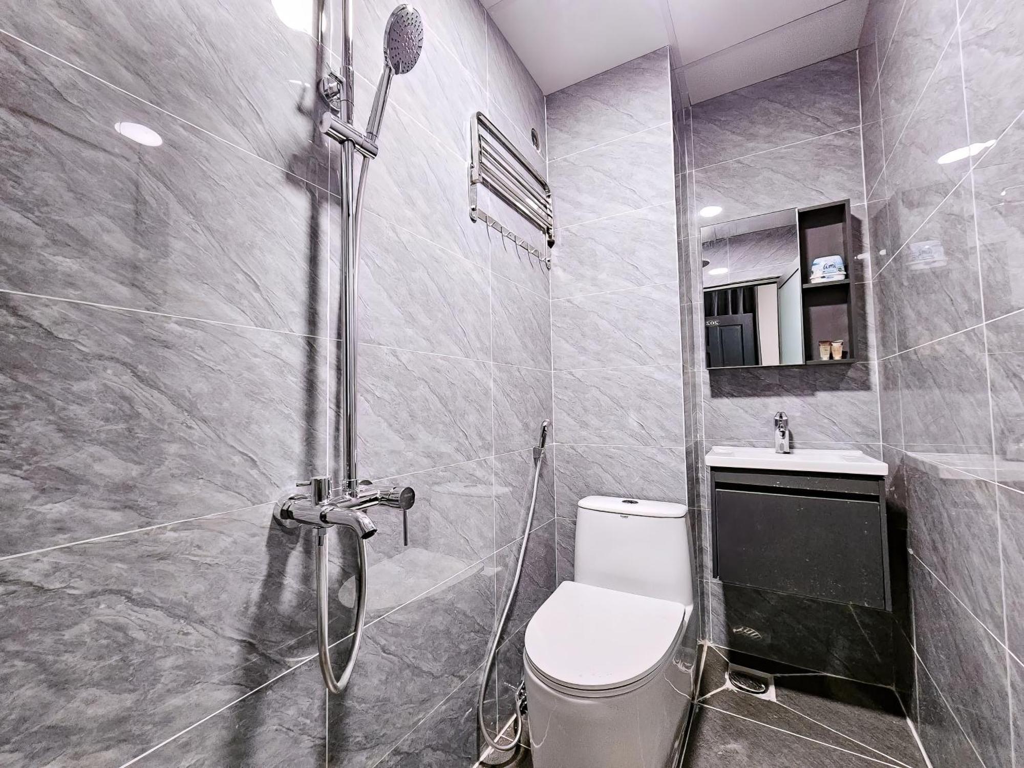 Apec Bnb Hotel 胡志明市 外观 照片